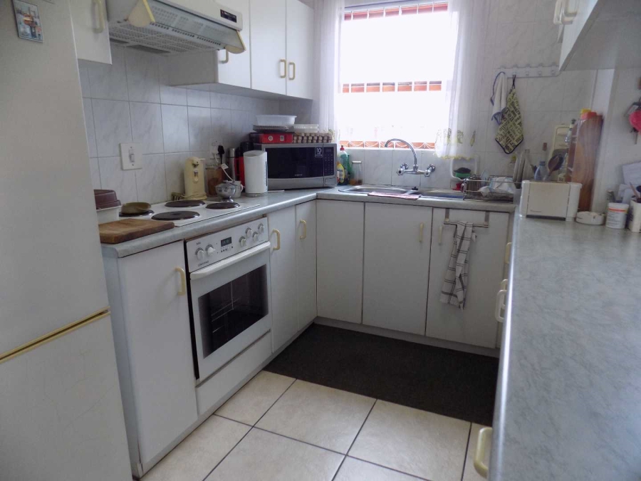2 Bedroom Property for Sale in Amandelsig Western Cape